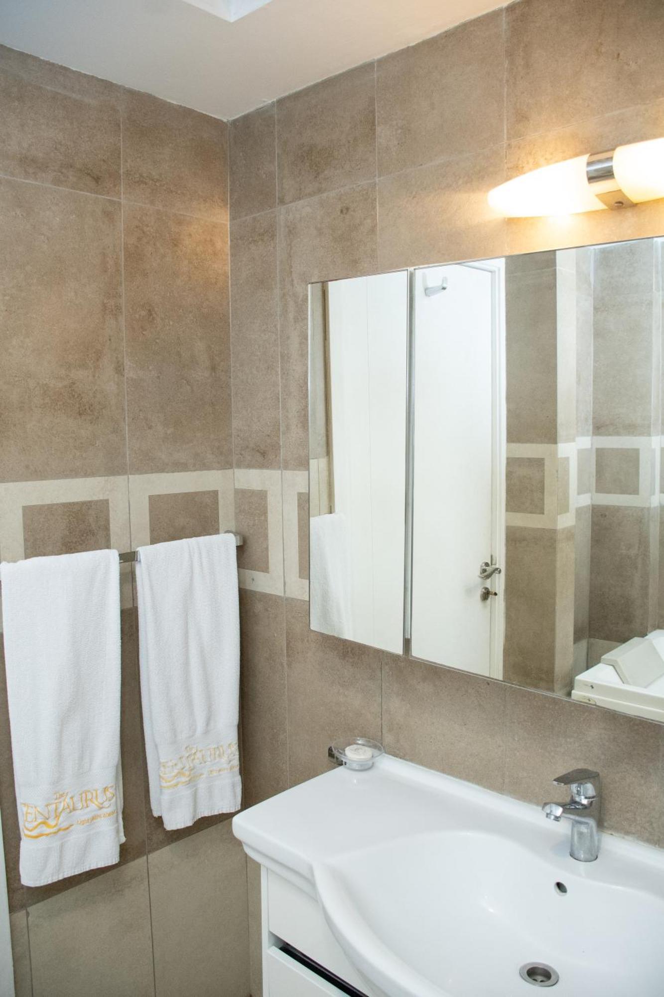 Centaurus Hotel Suites Islamabad Buitenkant foto