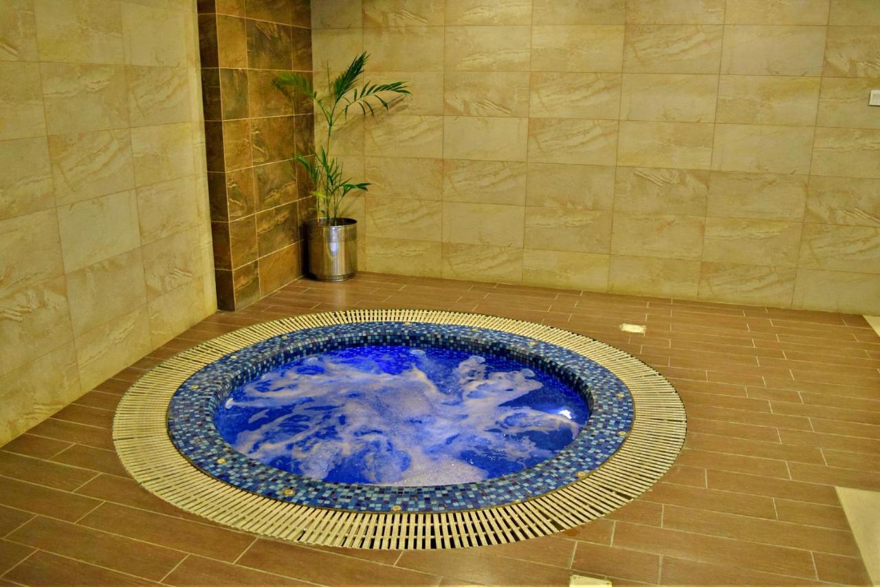 Centaurus Hotel Suites Islamabad Buitenkant foto