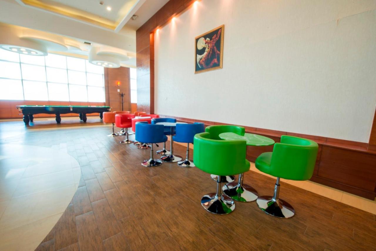 Centaurus Hotel Suites Islamabad Buitenkant foto