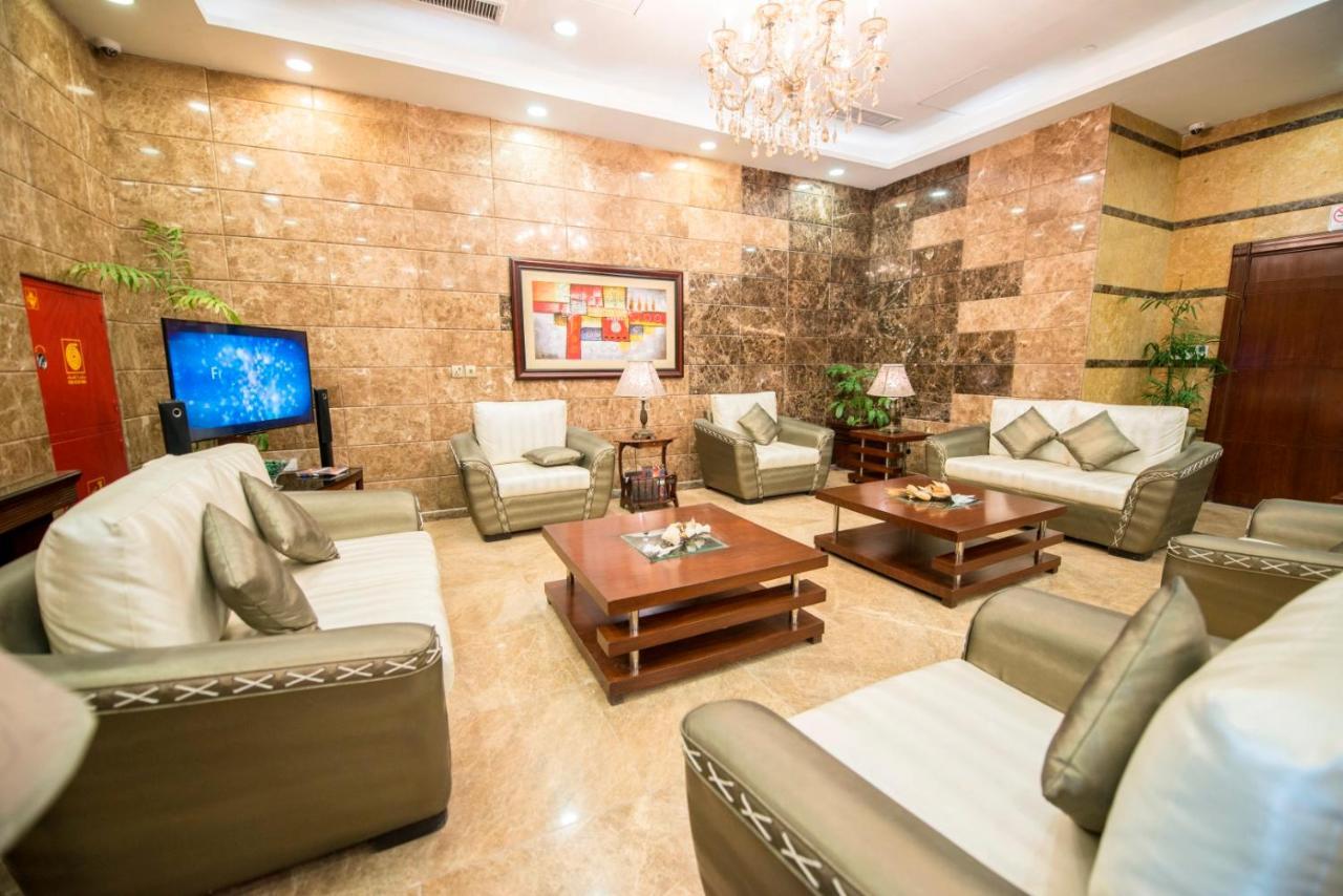 Centaurus Hotel Suites Islamabad Buitenkant foto
